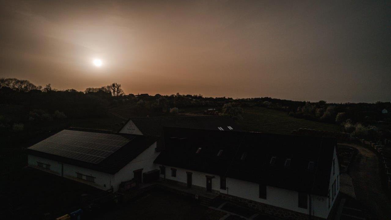 Вилла Farma Tasov Велке-Мезиржичи Экстерьер фото