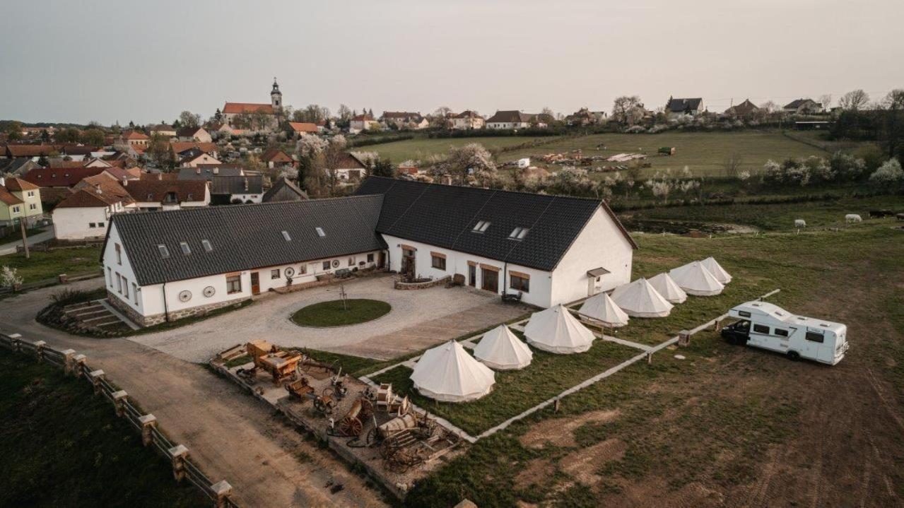 Вилла Farma Tasov Велке-Мезиржичи Экстерьер фото